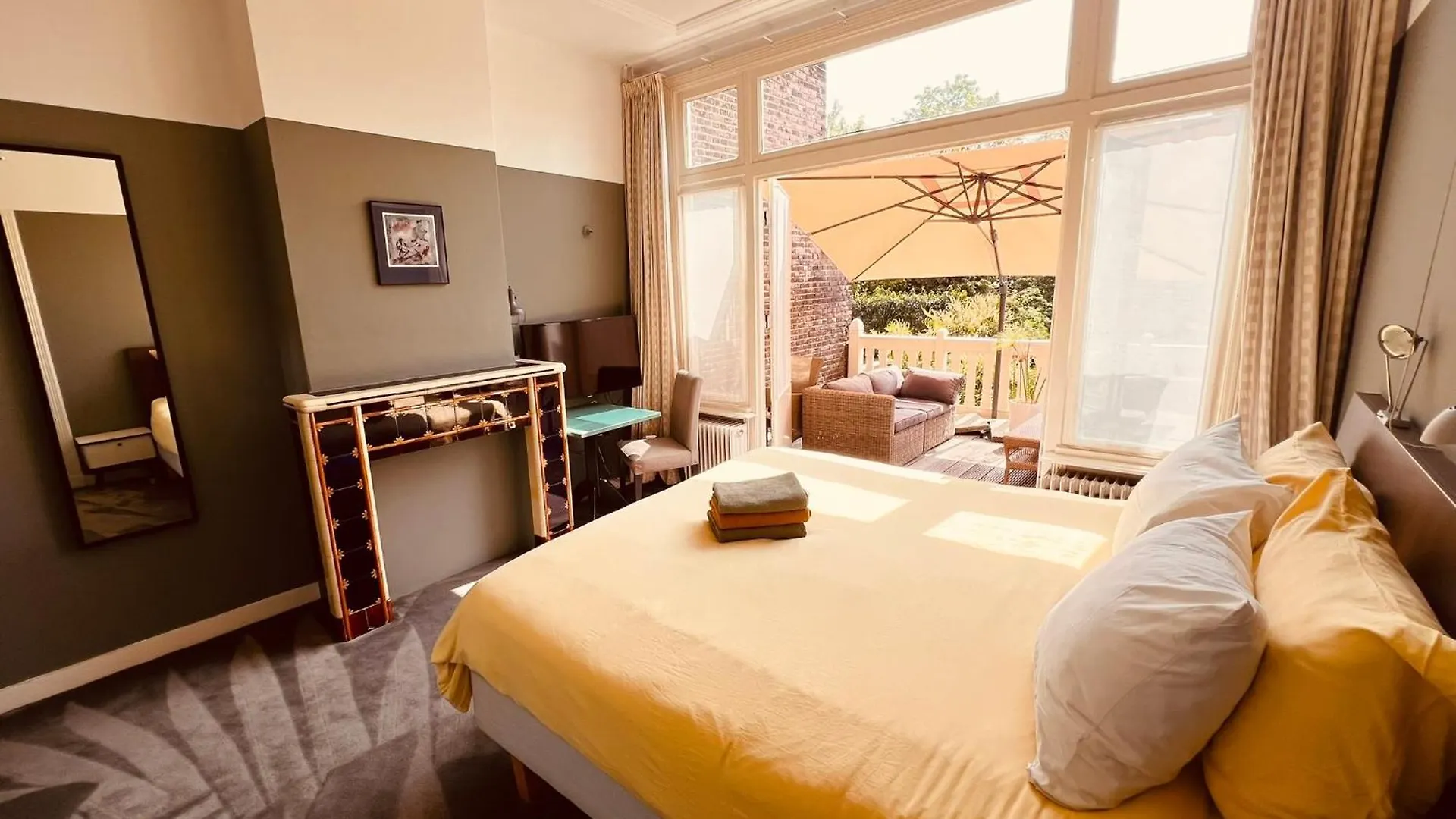 Bed & Breakfast Juliana Boutique Guestrooms Eindhoven Netherlands